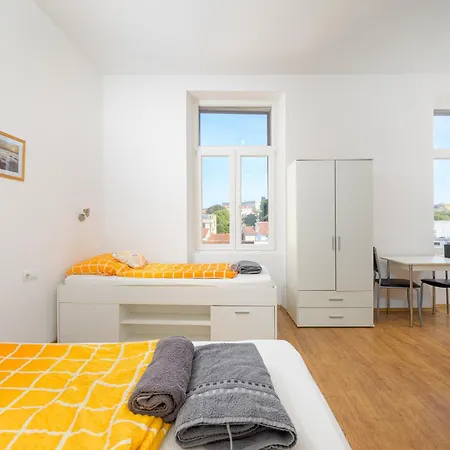 Apartments Todorovic Pula Exterior photo