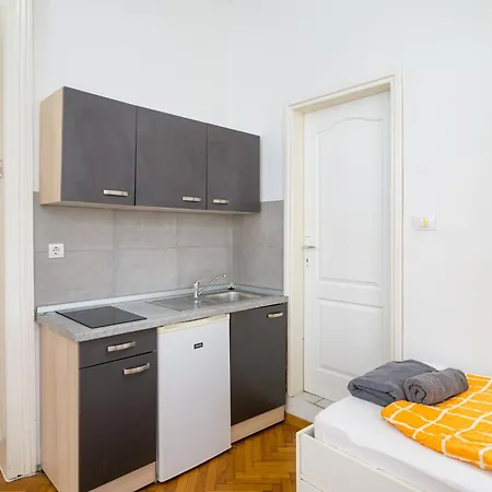 Apartments Todorovic Pula Exterior photo