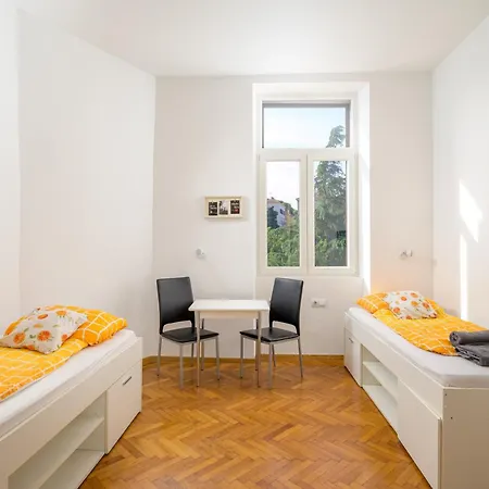 Apartments Todorovic Pula Exterior photo